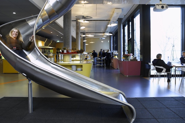 Source: http://www.incomediary.com/top-20-most-awesome-company-offices